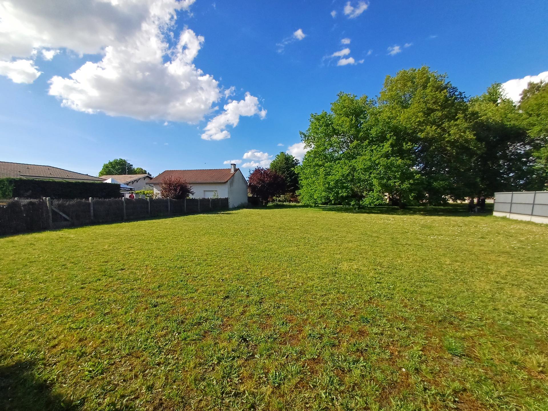 TERRAIN D'EXCEPTION 640 m²
