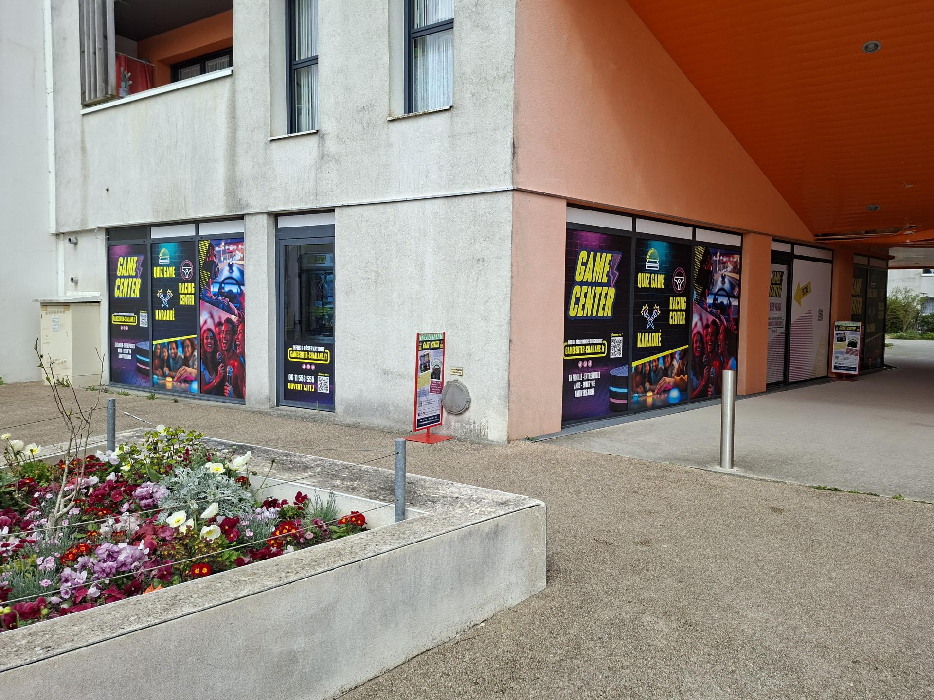 A VENDRE- FONDS DE COMMERCE DE CENTRE DE JEUX ET DE DIVERTISSEMENT